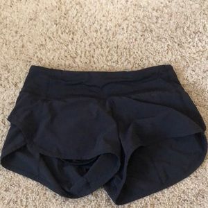 Lulu lemon black shorts